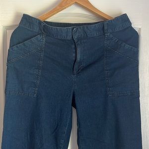 Joe Fresh denim wide leg cropped